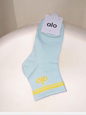 ALO Yoga Light Blue Ankle Socks with Yellow Stripe